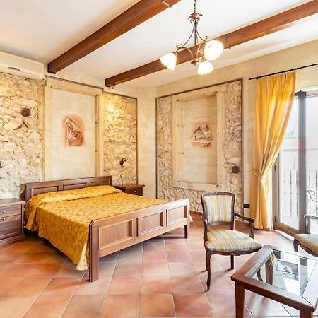 Luxury Accommodation Santa Domenica  Buitenkant foto