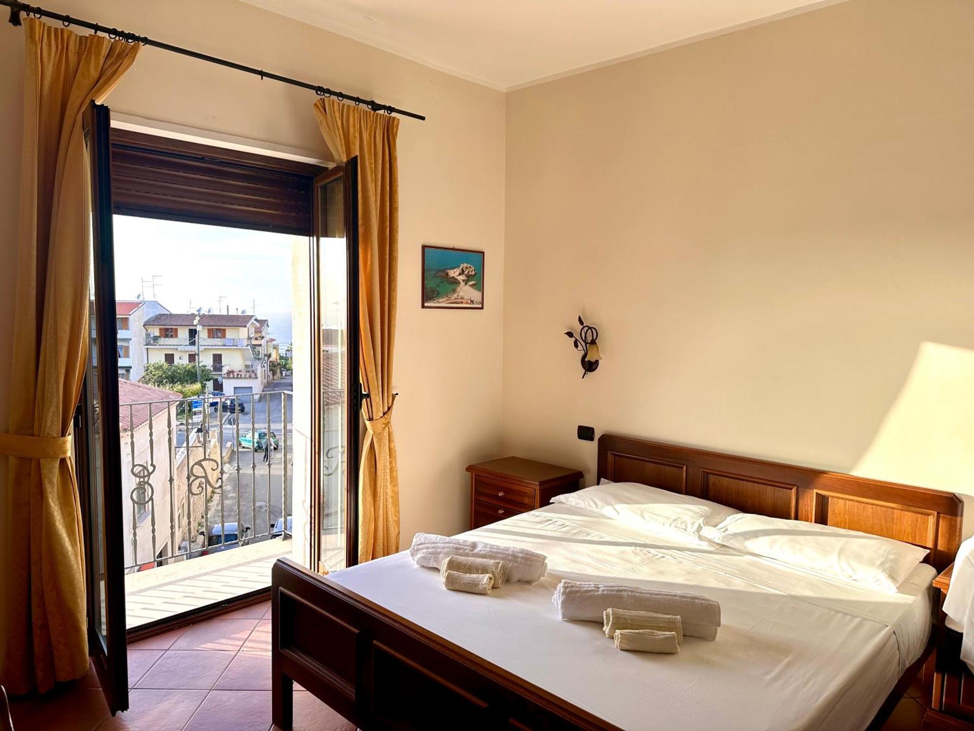 Luxury Accommodation Santa Domenica  Buitenkant foto